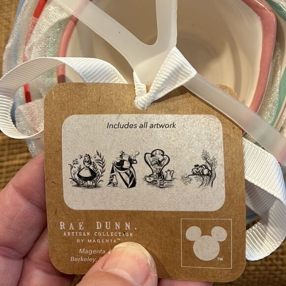 NWT Rae Dunn Disney measuring cups - Picture 4 of 4